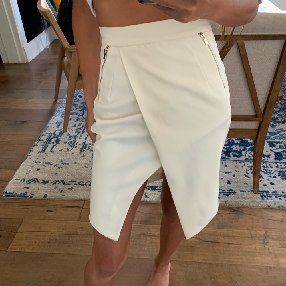 Cream middle split zip pocket skirt